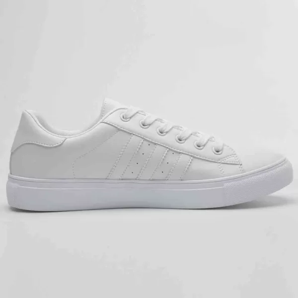 most stylish sneakers supplier