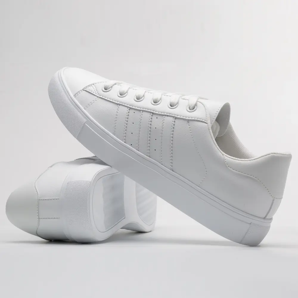 stylish Classic pure white canvas shoes
