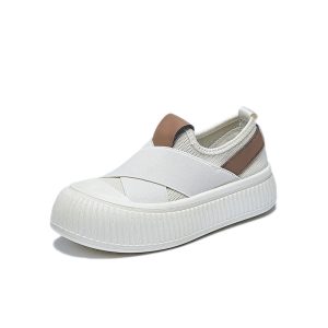 Cleaning white canvas shoes
