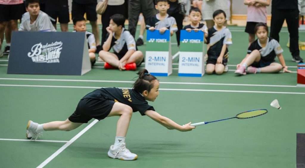 can canvas shoes be used for badminton