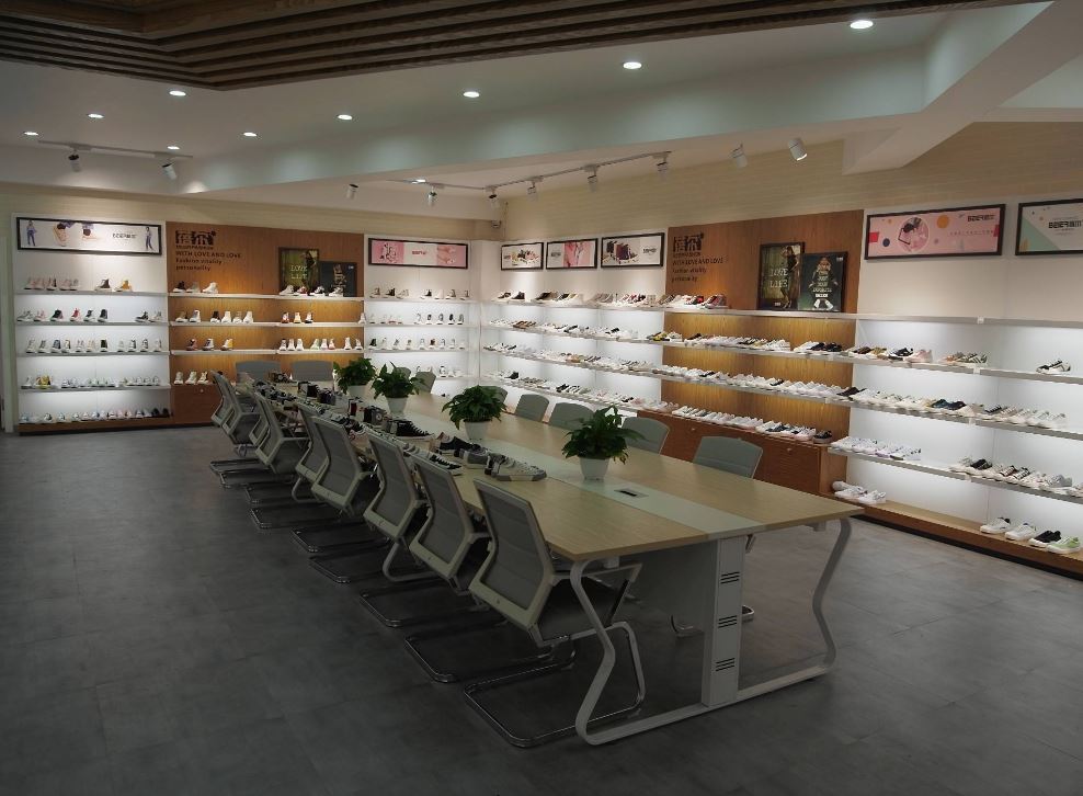 original factory of quality kids shoes