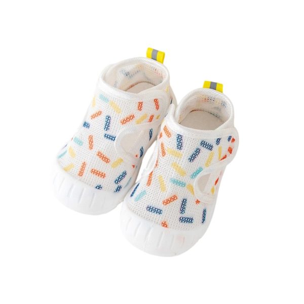 Kids running shoes factory