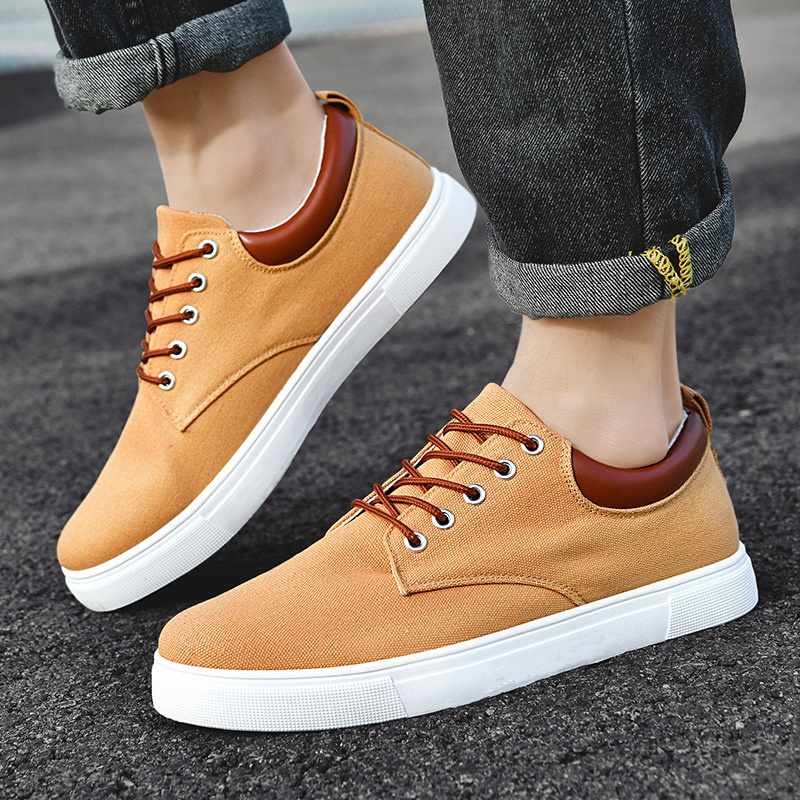 mens casual sneakers