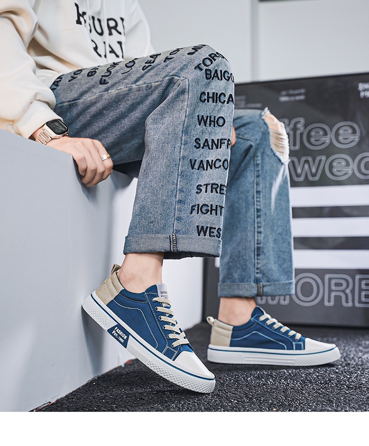 Extra wide canvas shoes