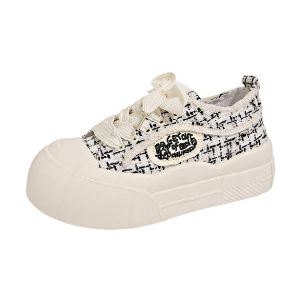 white canvas trainers