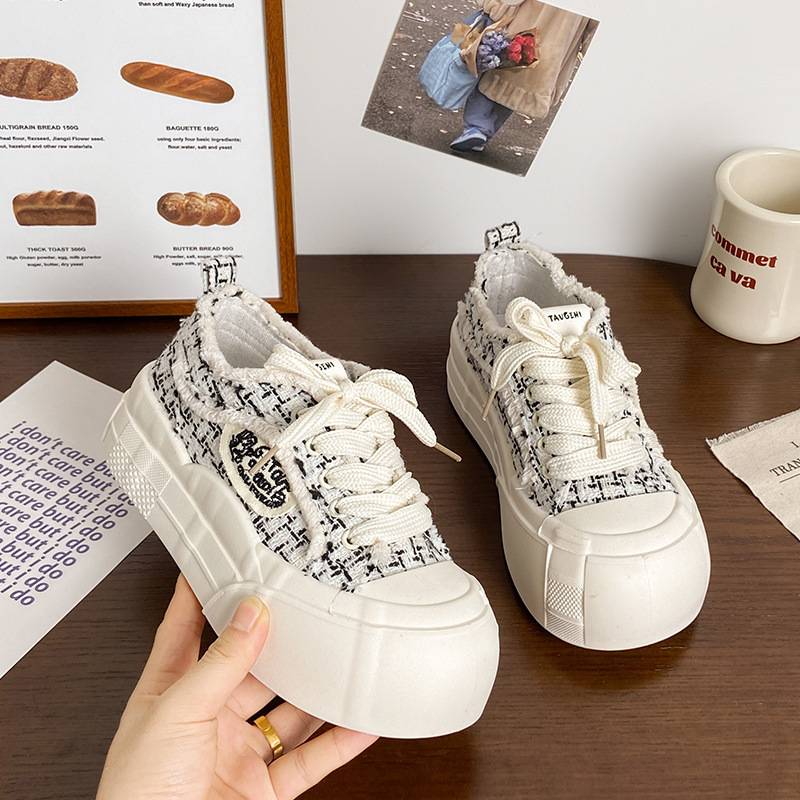 wholesale white canvas trainers